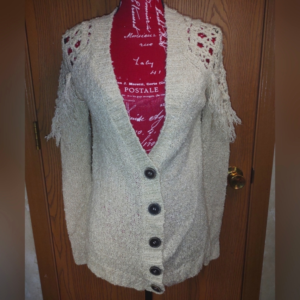 BKE Cream Cardigan XS